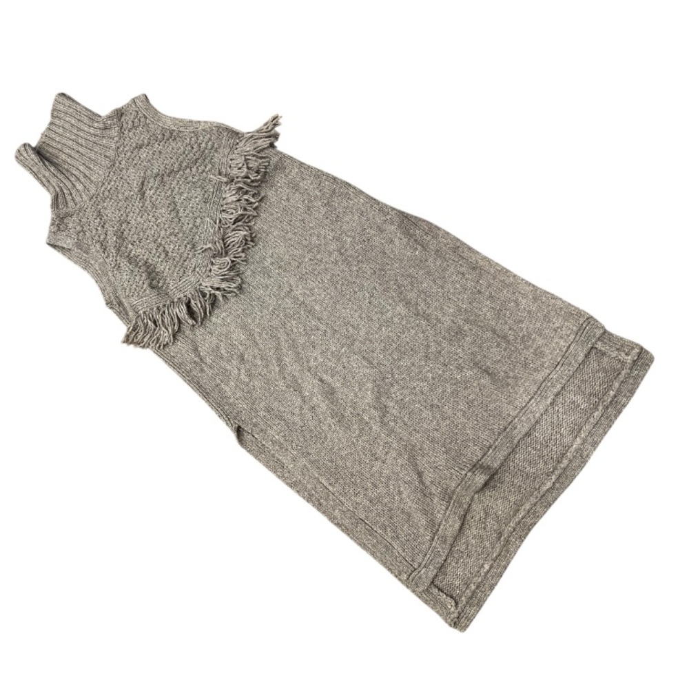 Nomad Morgan Carper grey sleeveless turtleneck with fringe and side slits